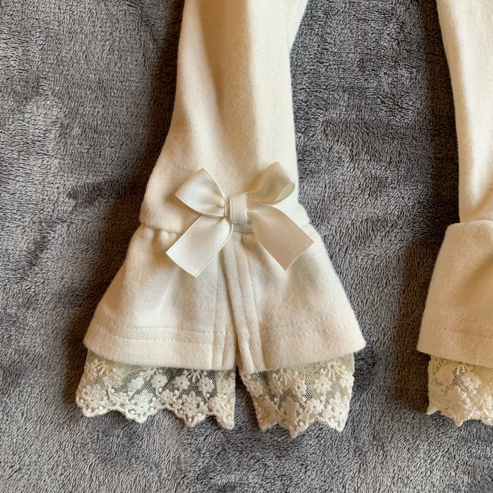 Mae Li Rose Outfit - Picture 6 of 12
